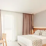 Blue Sea Island 4*