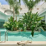 מלון Blue Sea Island קולימביה