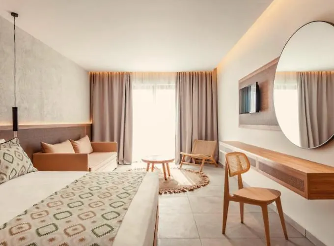 Blue Sea Island מלון 4*