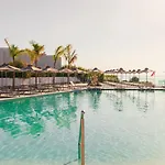 Blue Sea Island كولومبيا