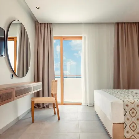Blue Sea Island 4*