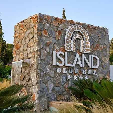 Hotel Blue Sea Island 4*